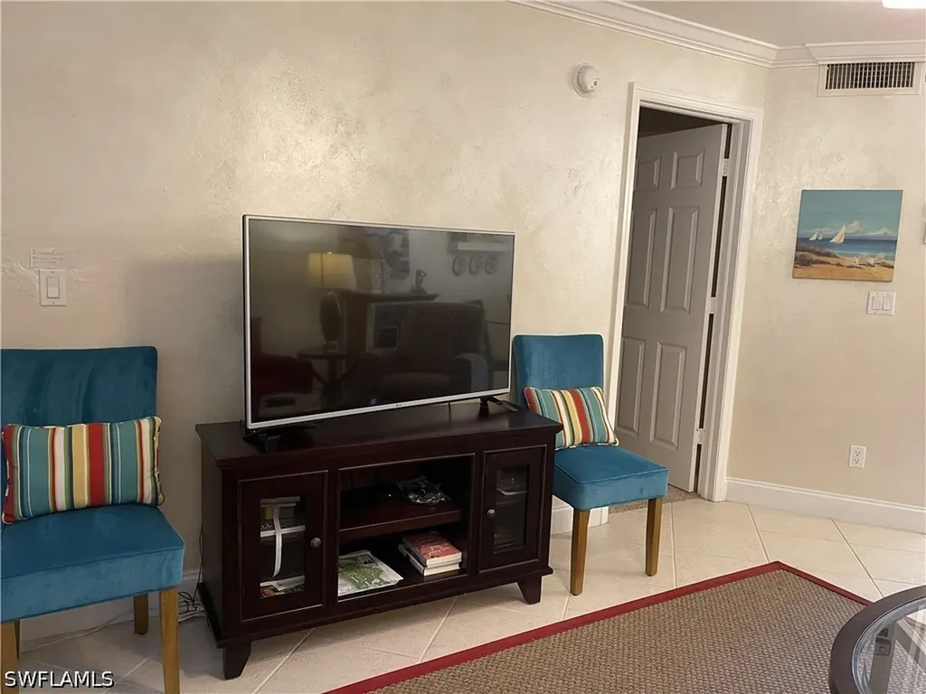 860 Elkhorn Court Marco Island FL 34145