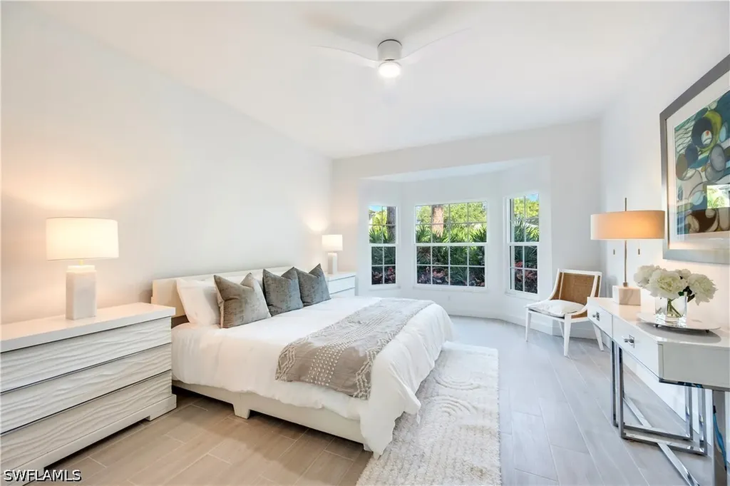 2806 Aintree Lane Naples FL 34112