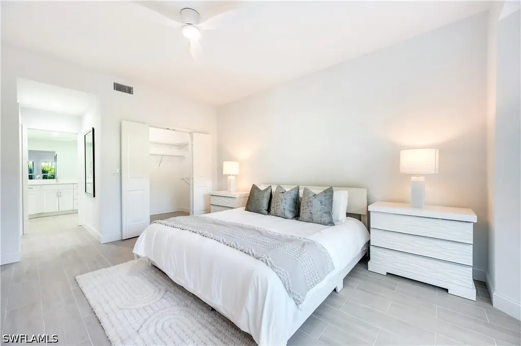 2806 Aintree Lane Naples FL 34112