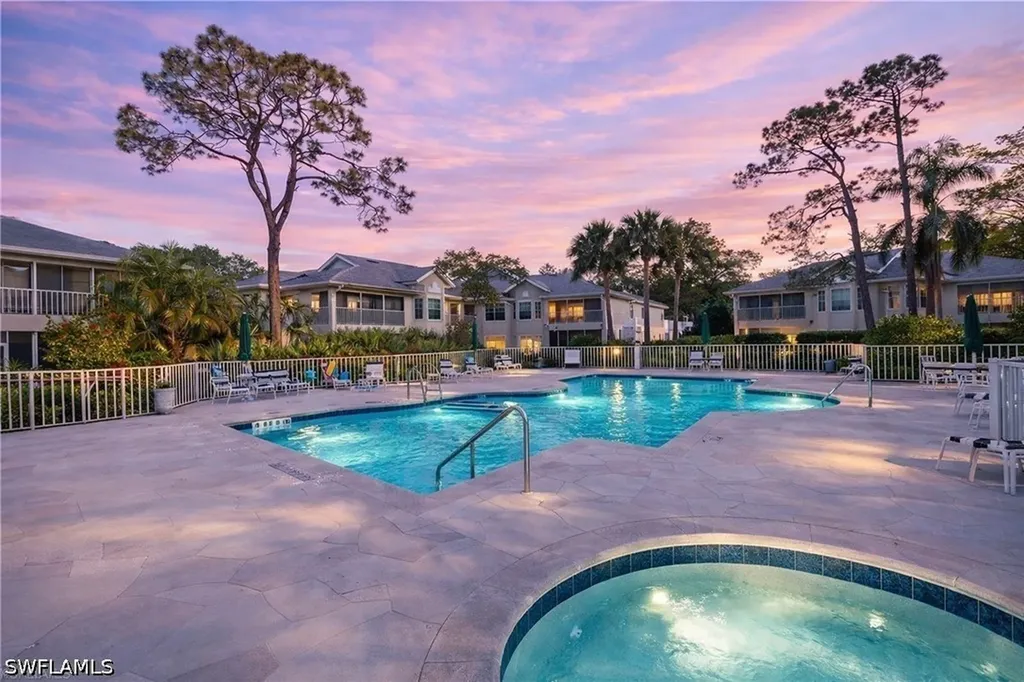 2806 Aintree Lane Naples FL 34112