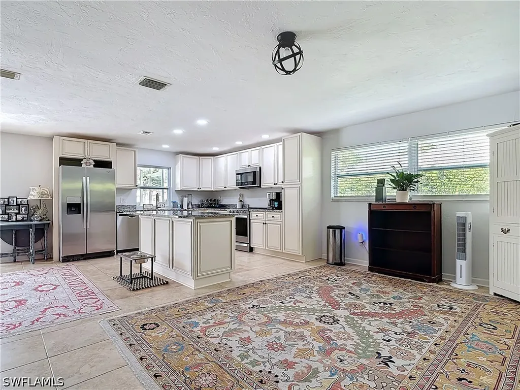 4364 Beechwood Lake Drive Naples FL 34112