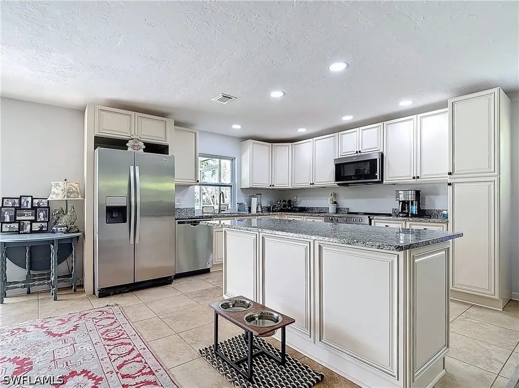 4364 Beechwood Lake Drive Naples FL 34112