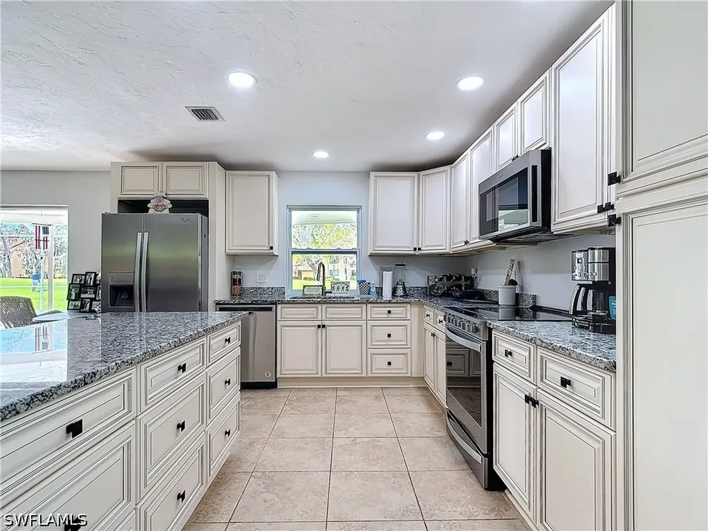 4364 Beechwood Lake Drive Naples FL 34112
