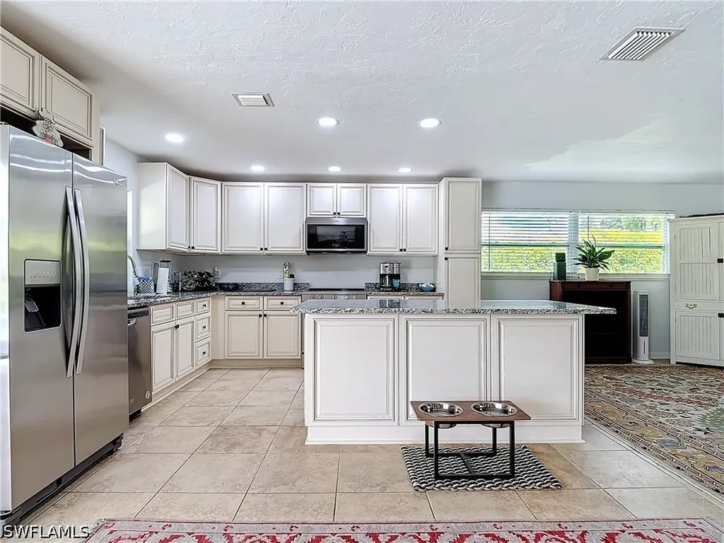 4364 Beechwood Lake Drive Naples FL 34112