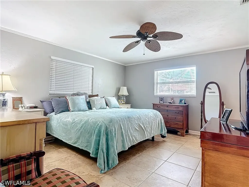 4364 Beechwood Lake Drive Naples FL 34112
