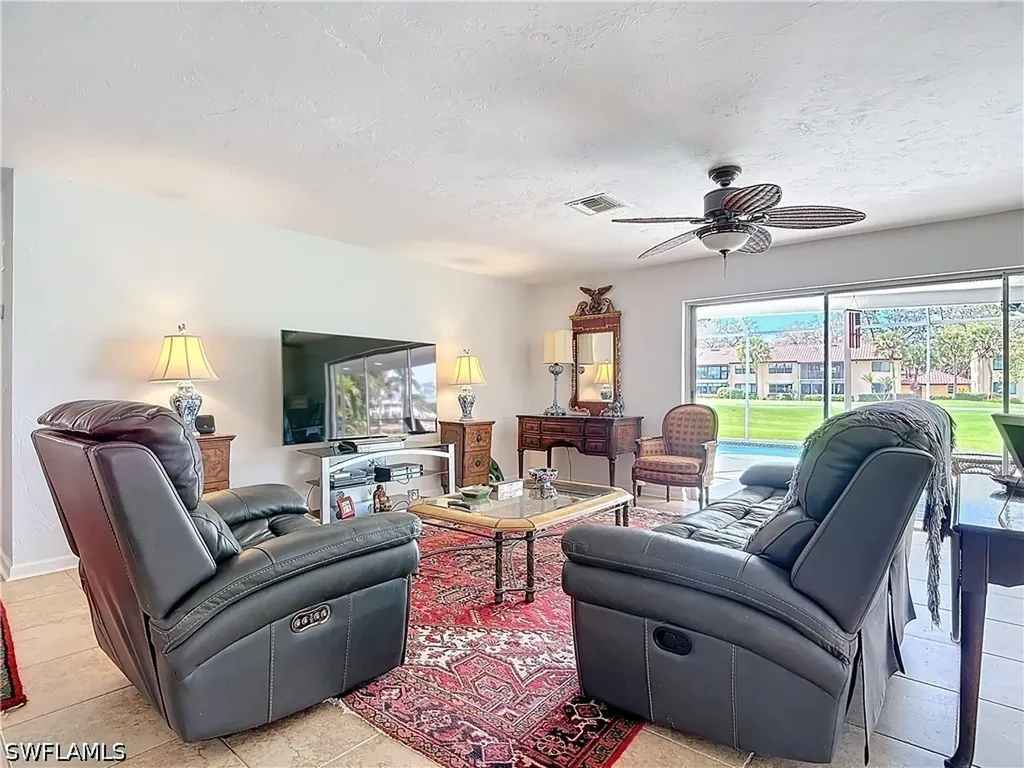 4364 Beechwood Lake Drive Naples FL 34112