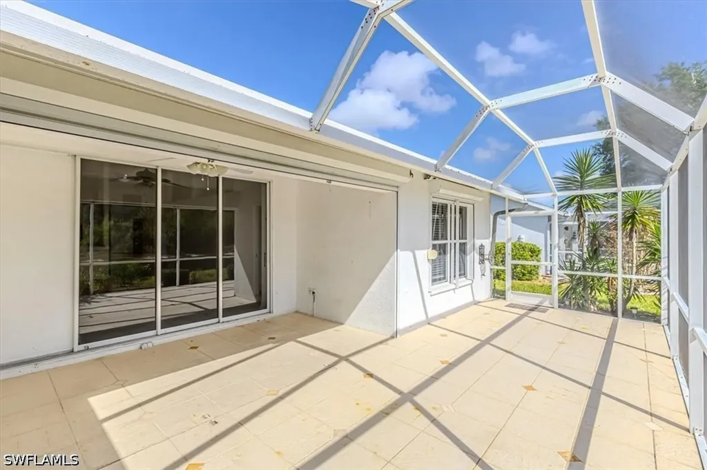 5446 Whitten Drive Naples FL 34104