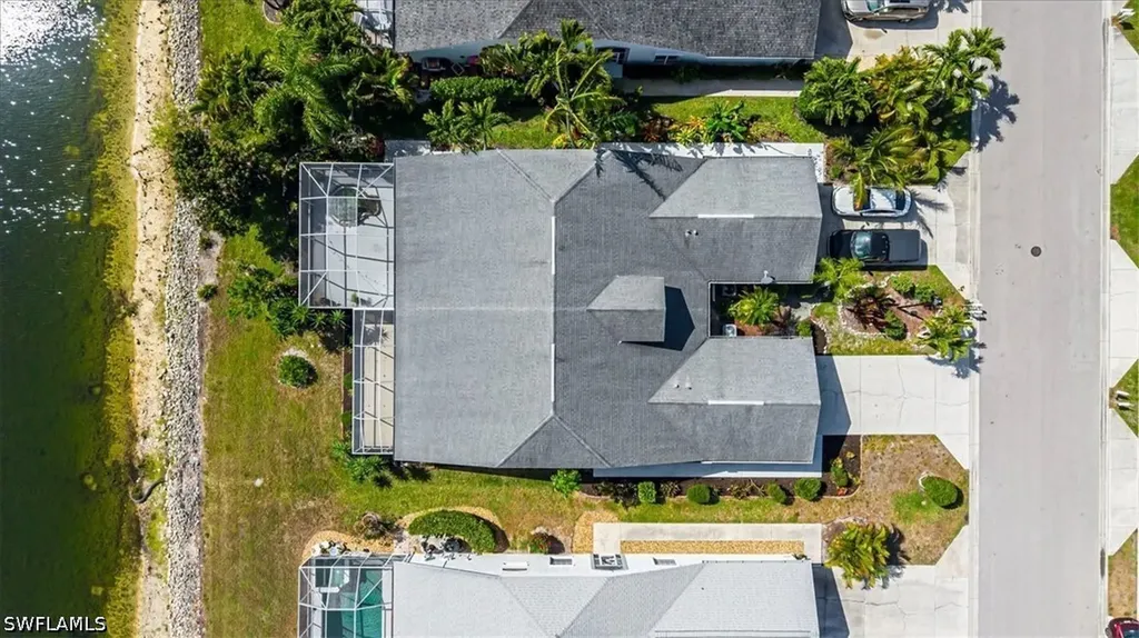 5446 Whitten Drive Naples FL 34104