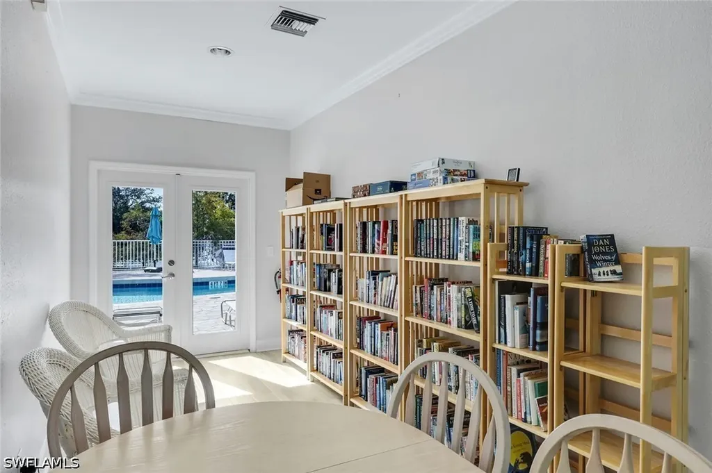 2110 Cay Lagoon Drive Naples FL 34109