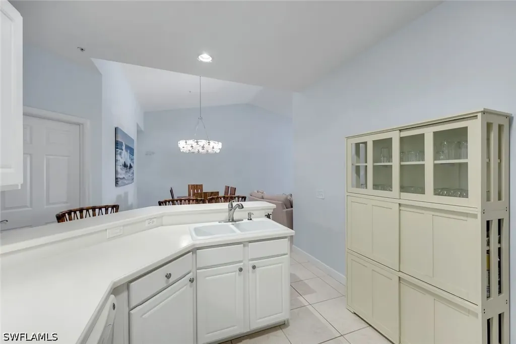 2110 Cay Lagoon Drive Naples FL 34109