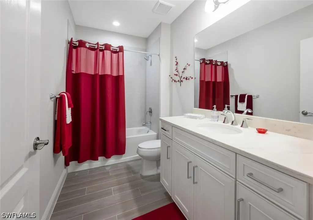 6953 Avalon Circle Naples FL 34112