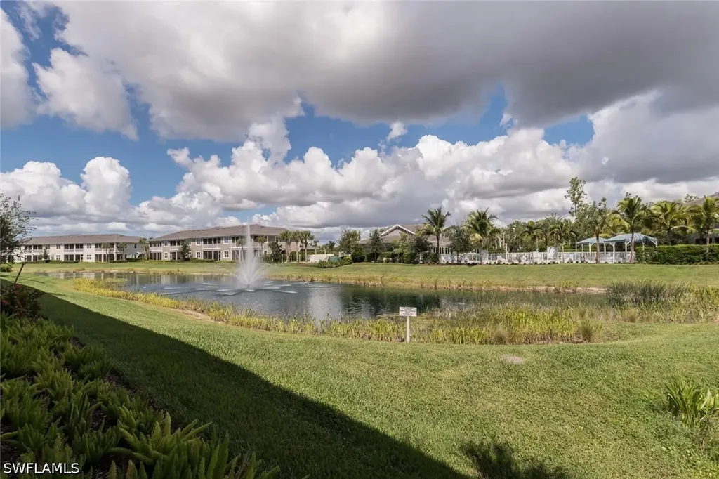6953 Avalon Circle Naples FL 34112