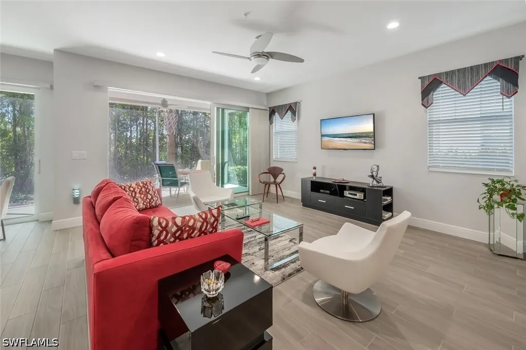 6953 Avalon Circle Naples FL 34112