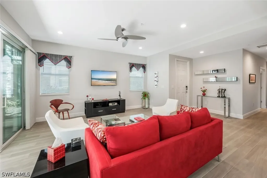 6953 Avalon Circle Naples FL 34112