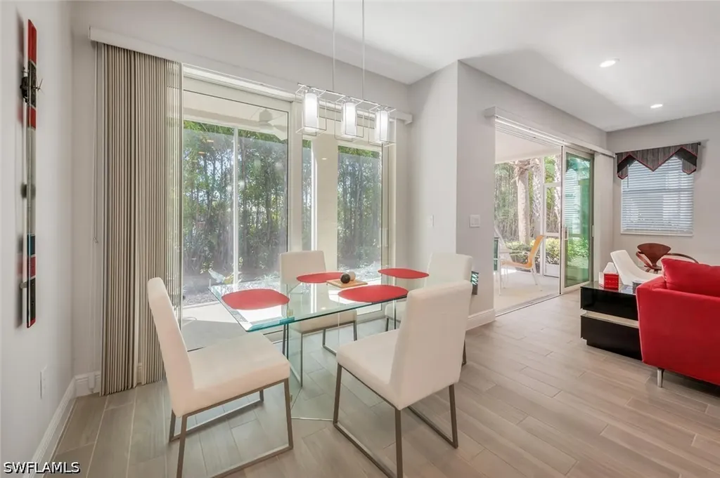 6953 Avalon Circle Naples FL 34112