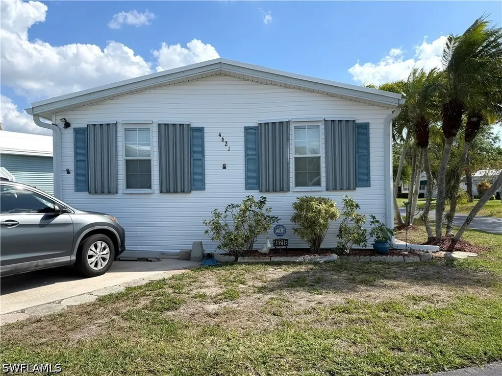 4621 Liberty Lane E Estero FL 33928