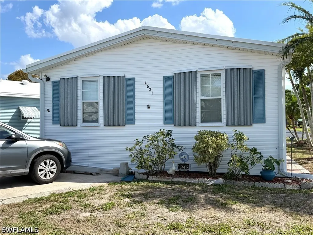 4621 Liberty Lane E Estero FL 33928