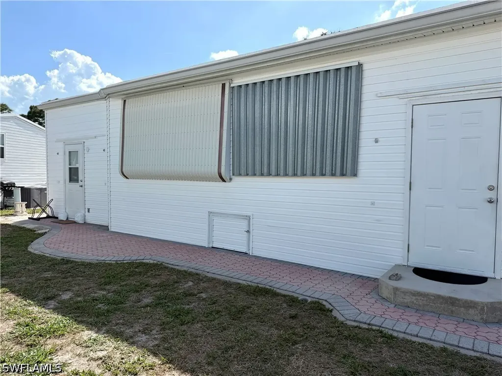 4621 Liberty Lane E Estero FL 33928
