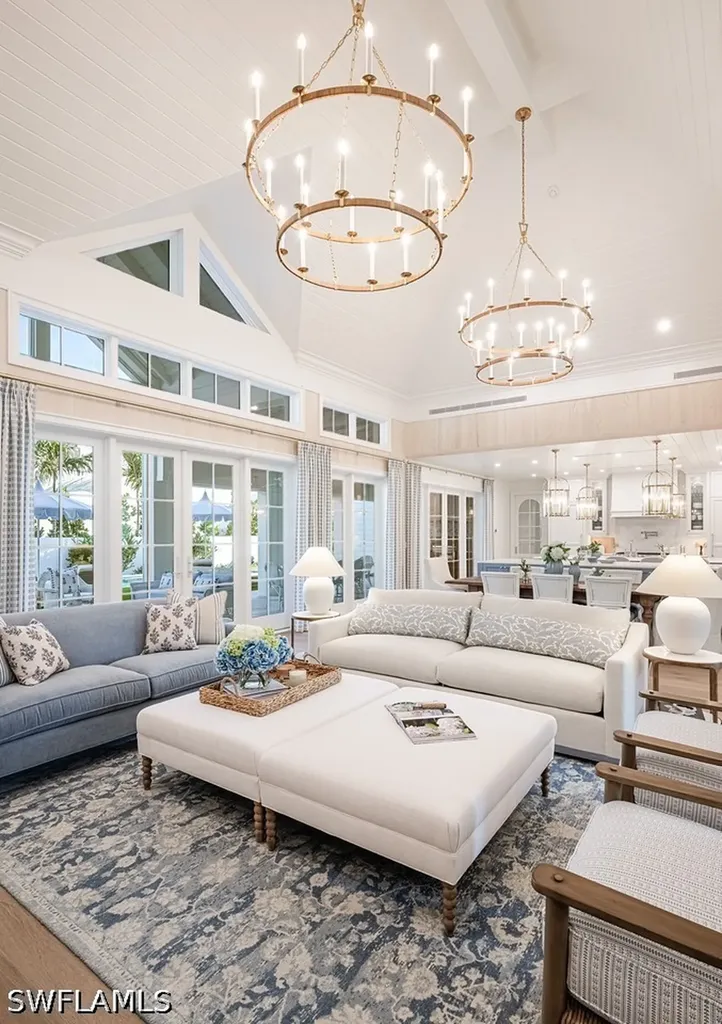 266 15th Avenue S Naples FL 34102
