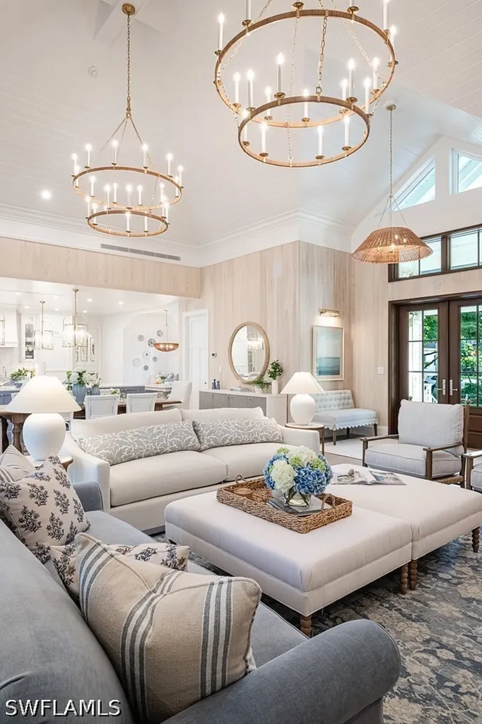 266 15th Avenue S Naples FL 34102