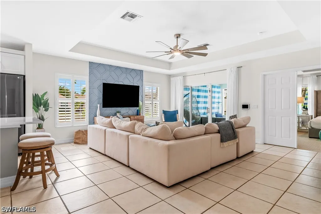 798 107th Avenue N Naples FL 34108