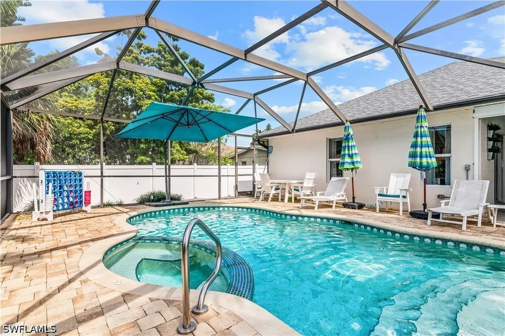 798 107th Avenue N Naples FL 34108