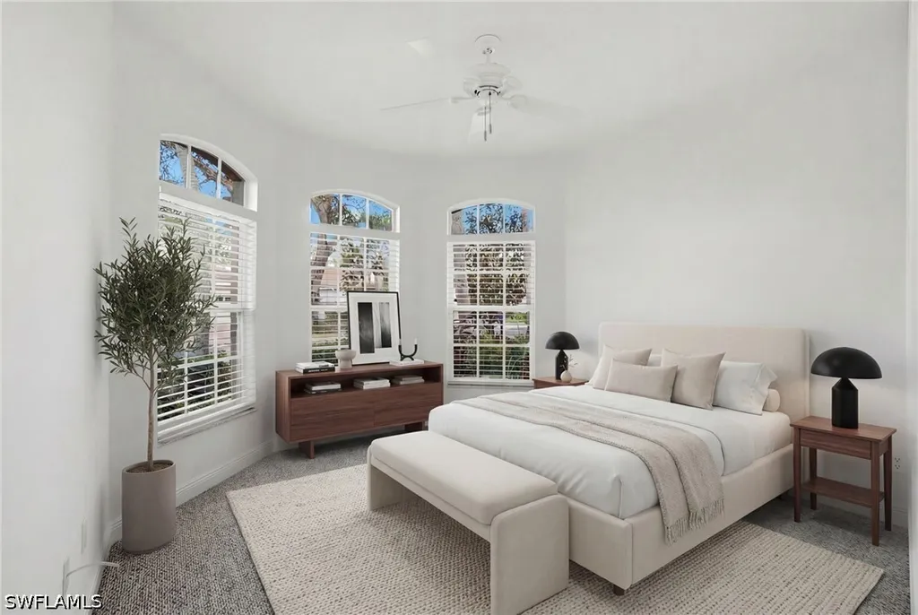 4828 Cerromar Drive Naples FL 34112