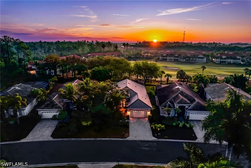 4828 Cerromar Drive Naples FL 34112