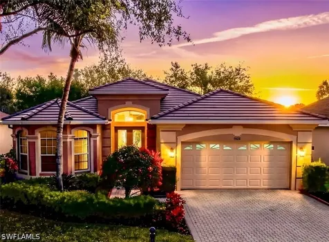 4828 Cerromar Drive Naples FL 34112