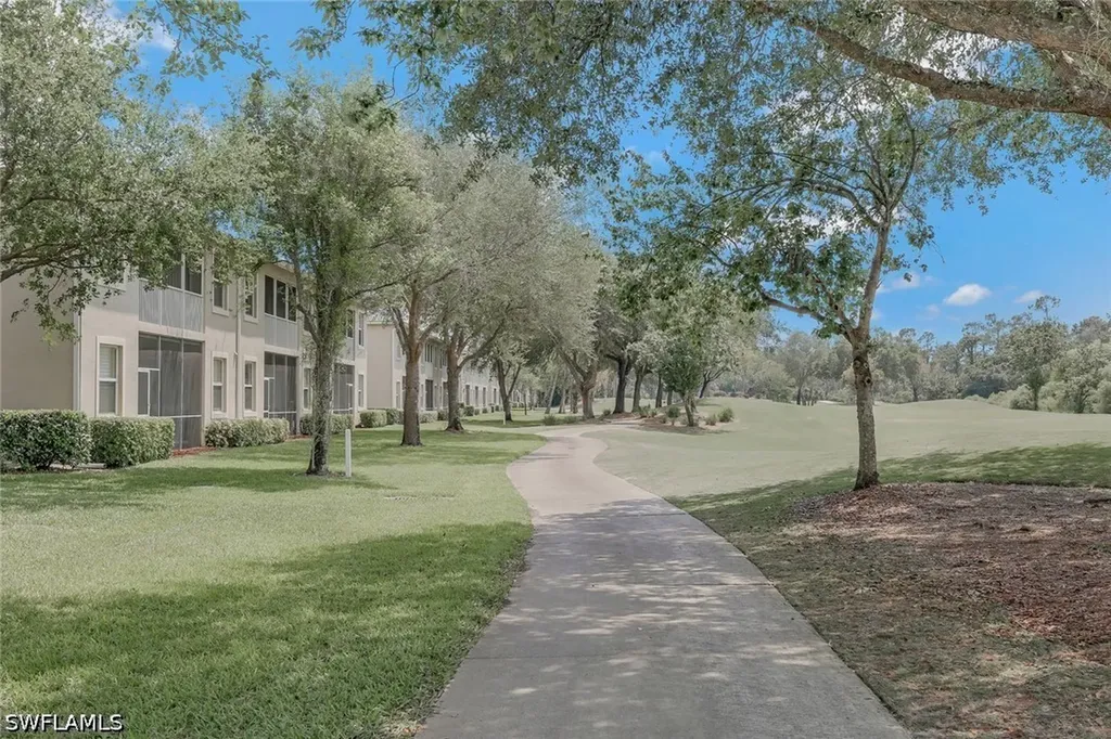 3485 Laurel Greens Lane S Naples FL 34119