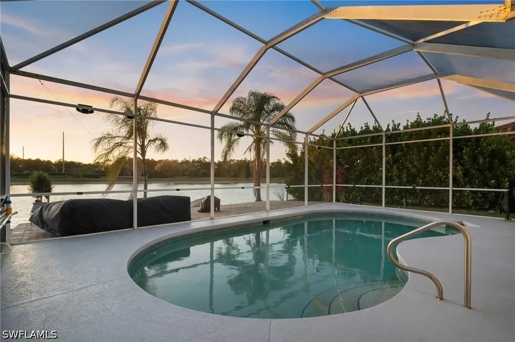 3381 Mystic River Drive Naples FL 34120