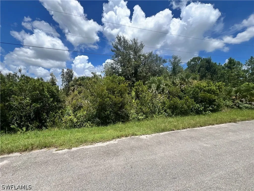 2612 36th Street SW Lehigh Acres FL 33976