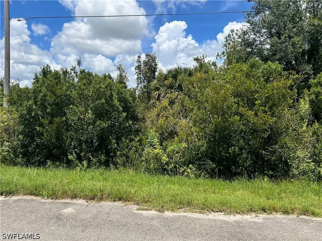 2612 36th Street SW Lehigh Acres FL 33976