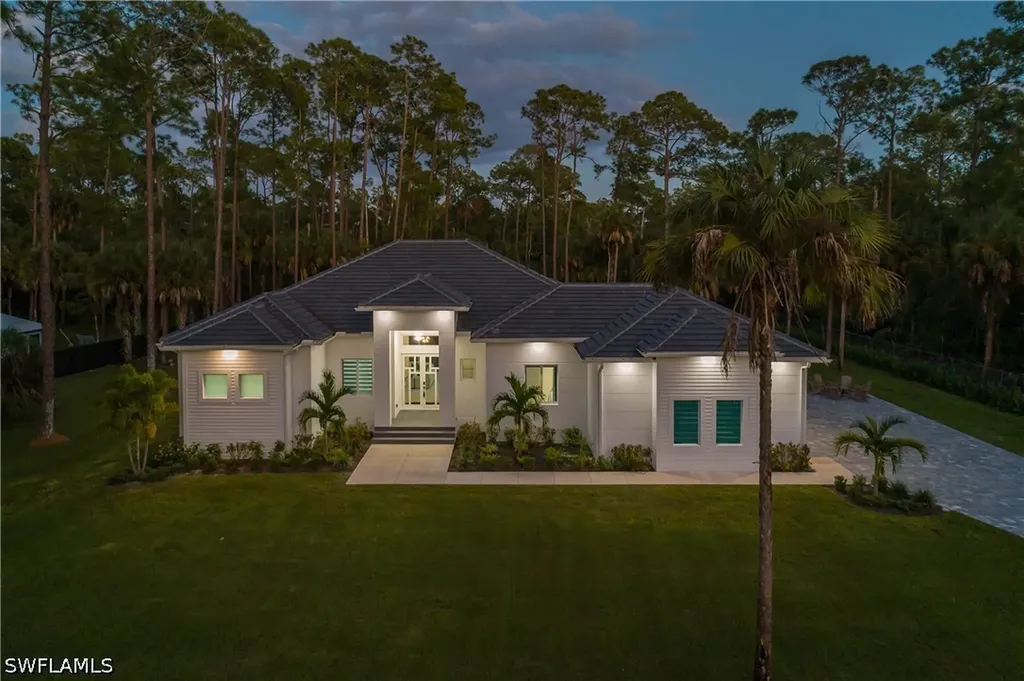 788 9th Street SW Naples FL 34117