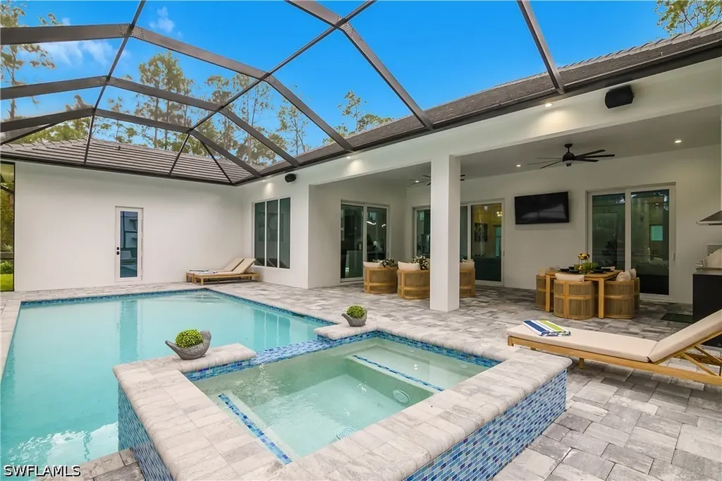 788 9th Street SW Naples FL 34117