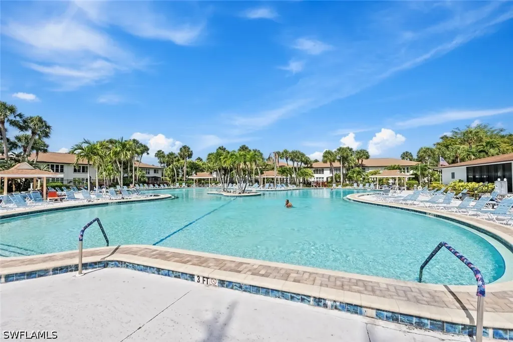 3608 Arctic Circle Naples FL 34112