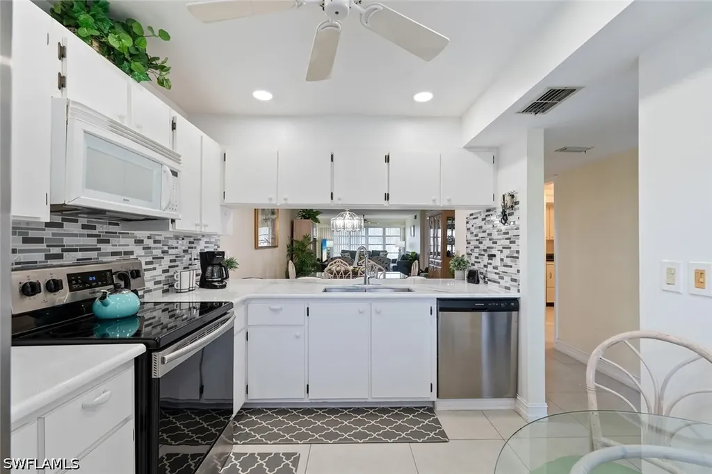 3608 Arctic Circle Naples FL 34112