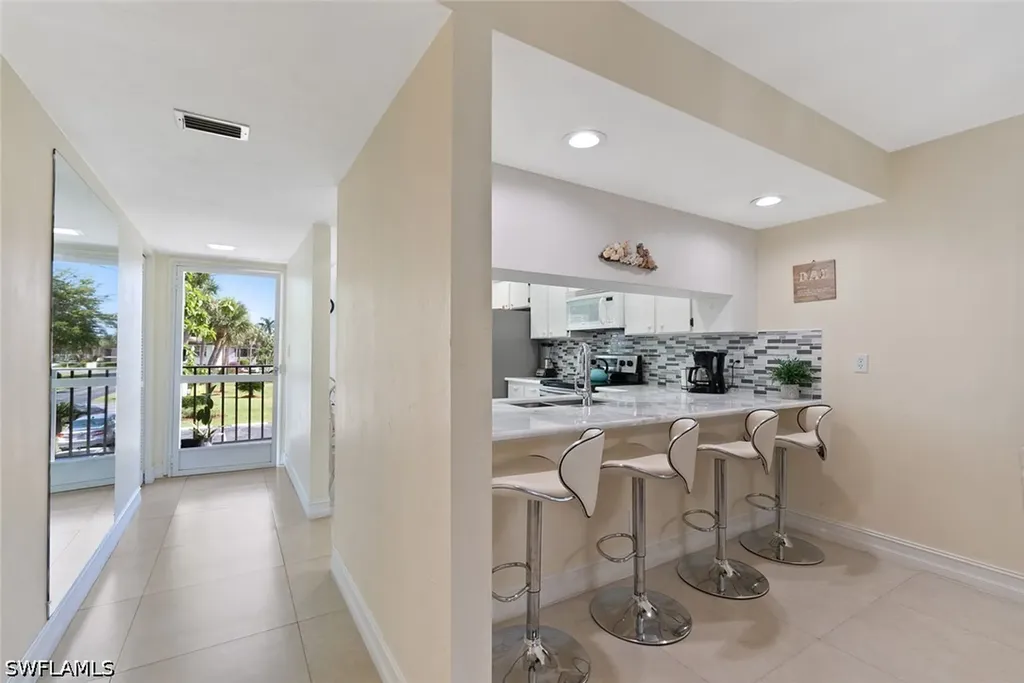 3608 Arctic Circle Naples FL 34112