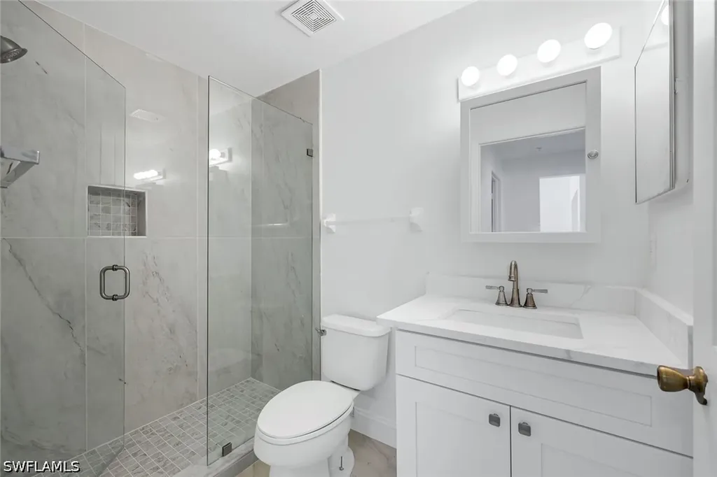 3250 Cypress Glen Way Naples FL 34109