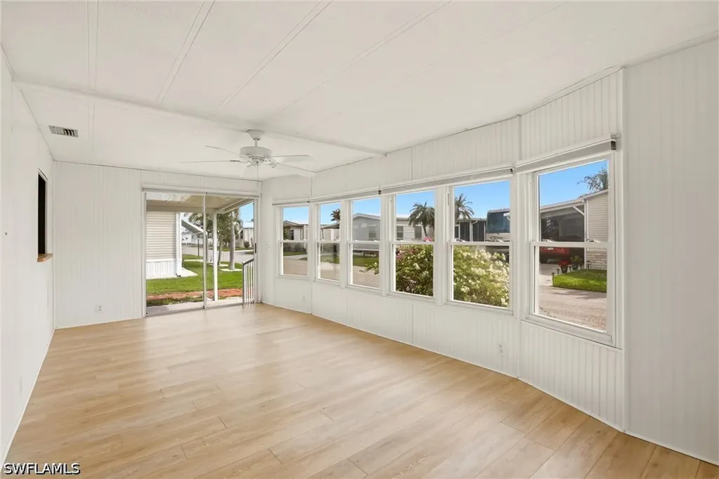 181 W Manatee Loop Punta Gorda FL 33950