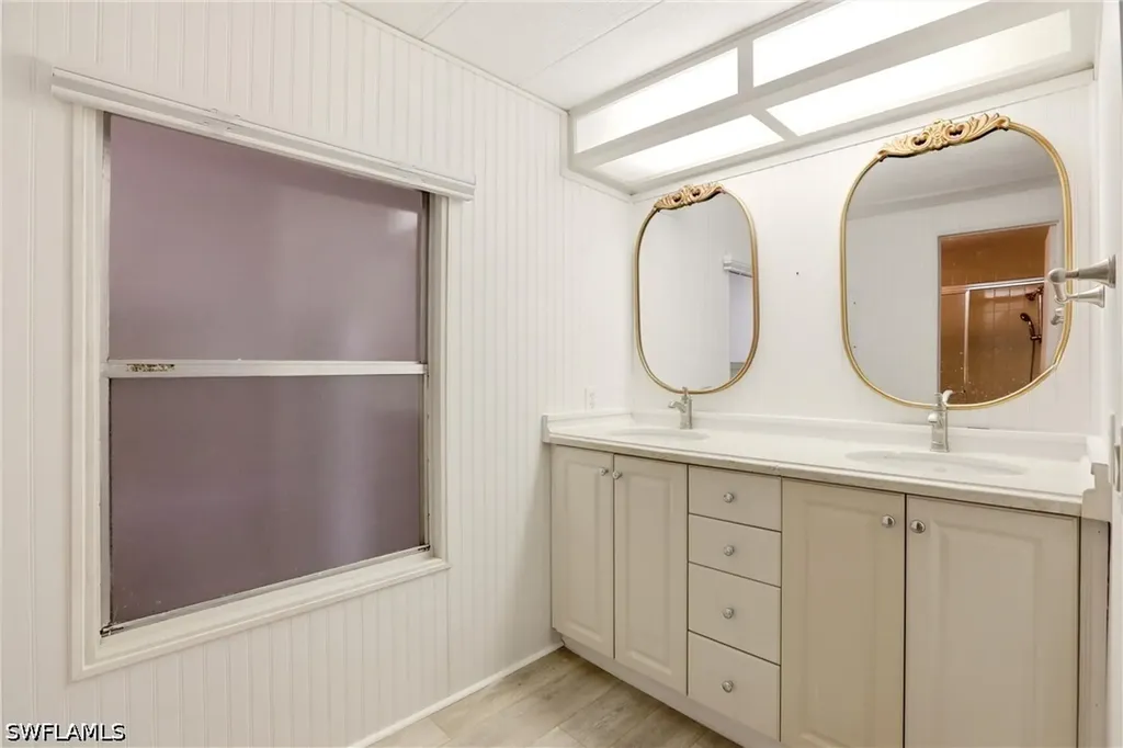 181 W Manatee Loop Punta Gorda FL 33950