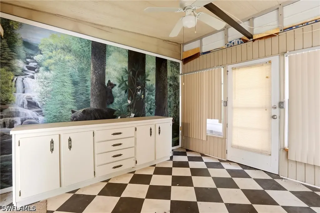 181 W Manatee Loop Punta Gorda FL 33950