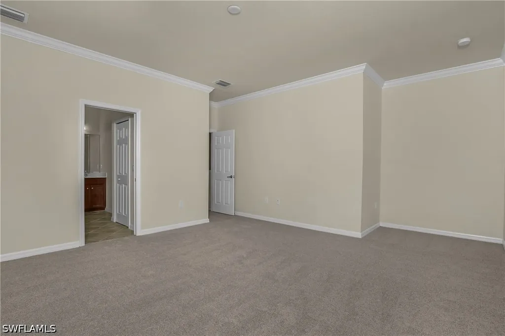 2754 Citrus Street Naples FL 34120