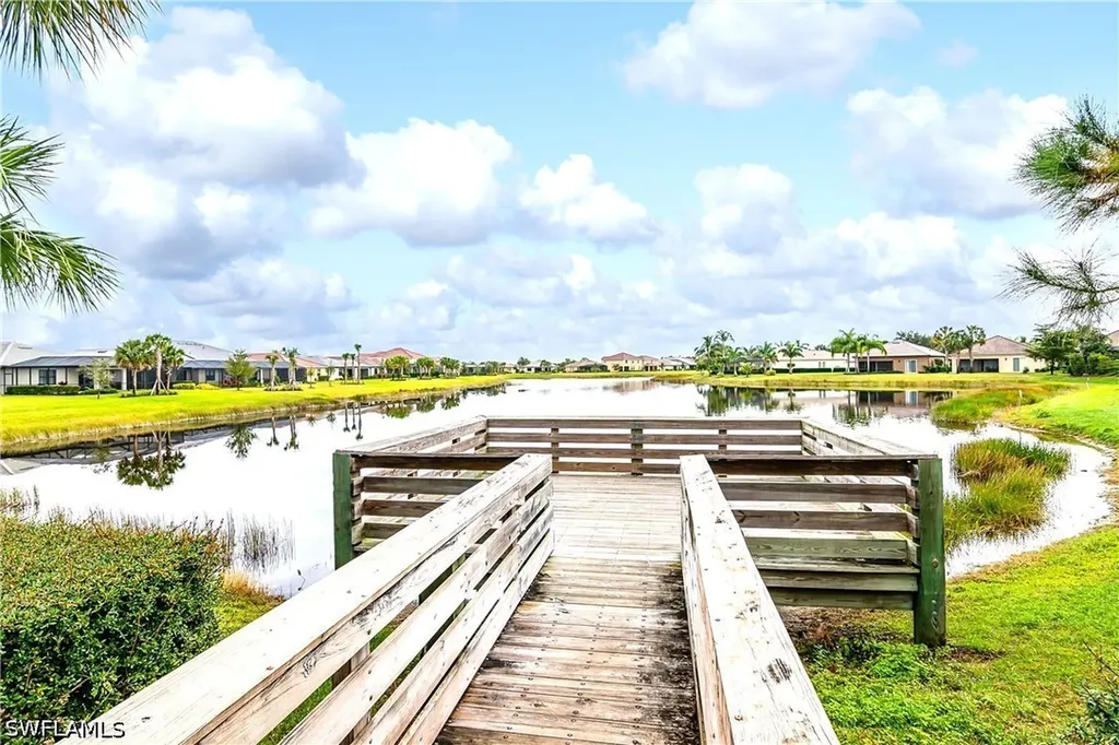 2754 Citrus Street Naples FL 34120