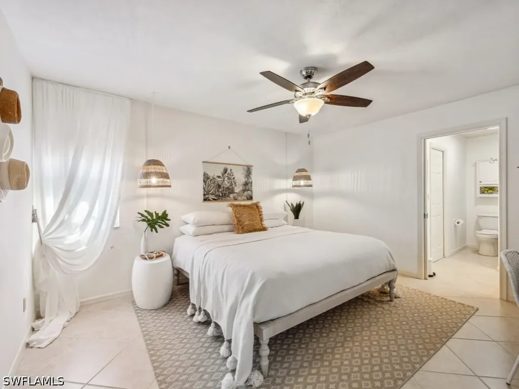 601 97th Avenue N Naples FL 34108