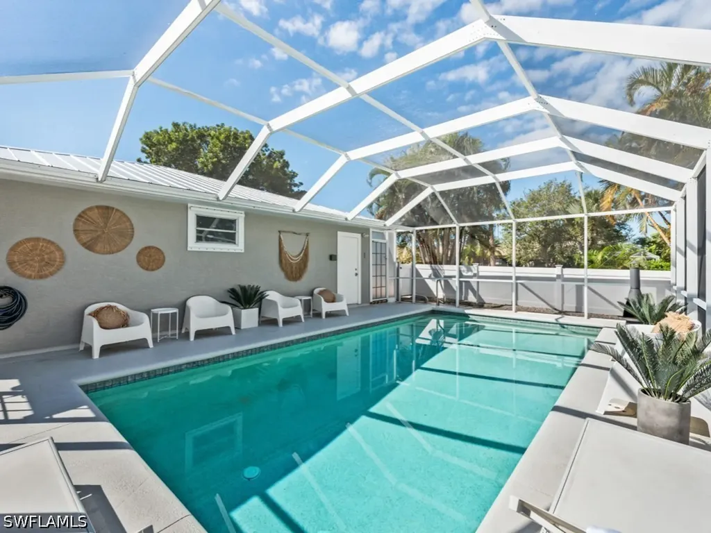 601 97th Avenue N Naples FL 34108