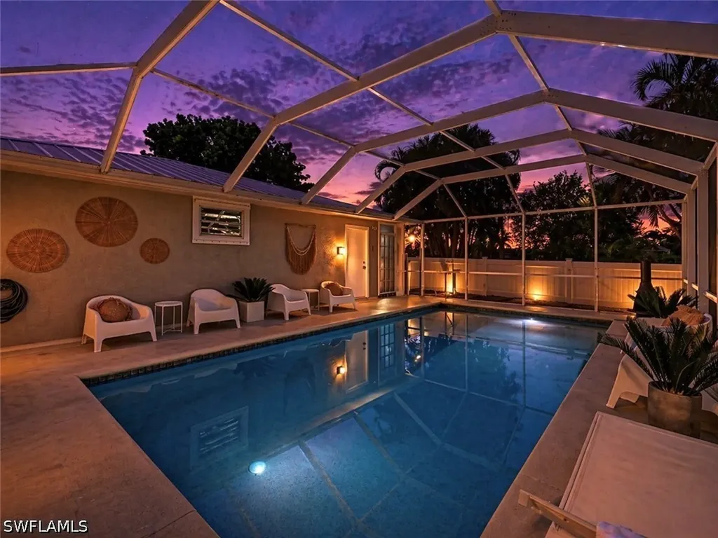601 97th Avenue N Naples FL 34108