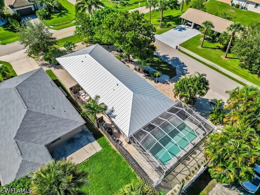 601 97th Avenue N Naples FL 34108