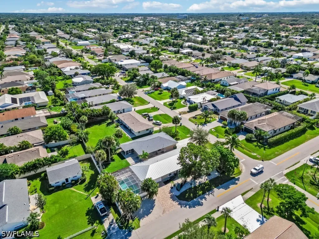 601 97th Avenue N Naples FL 34108