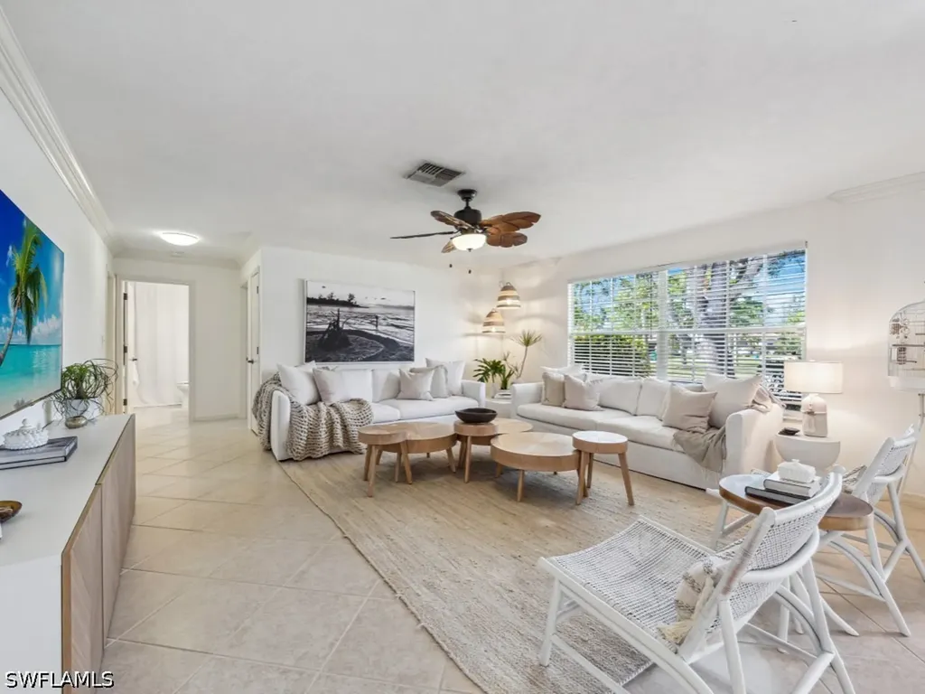 601 97th Avenue N Naples FL 34108